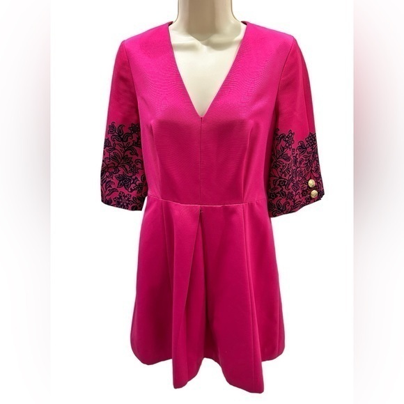 DRAPER JAMES Hot Pink fit flared half sleeve V neck mini dress - Picture 1 of 10
